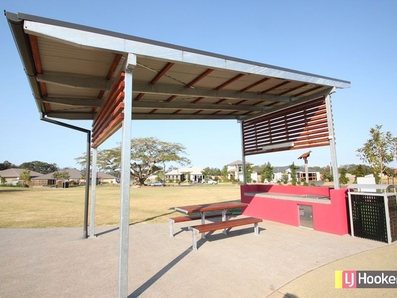 44B Bowerbird Crescent, Dakabin QLD 4503