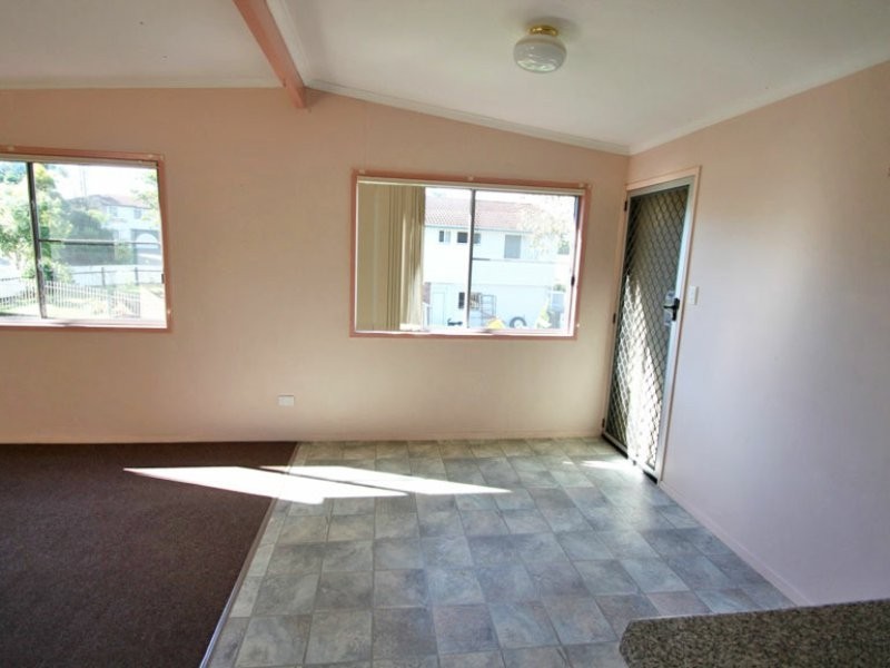 52 Alexander Avenue, Kallangur QLD 4503