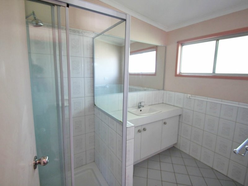 52 Alexander Avenue, Kallangur QLD 4503