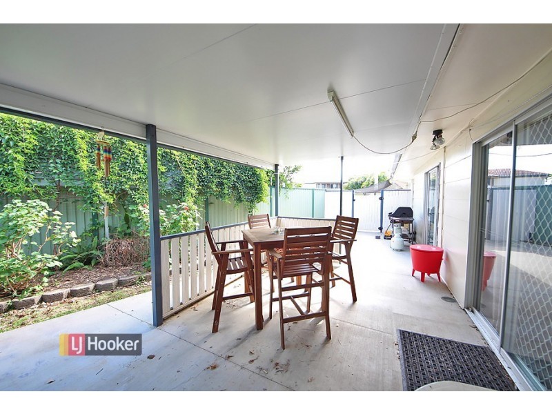 25 Arrakune Crescent, Kallangur QLD 4503