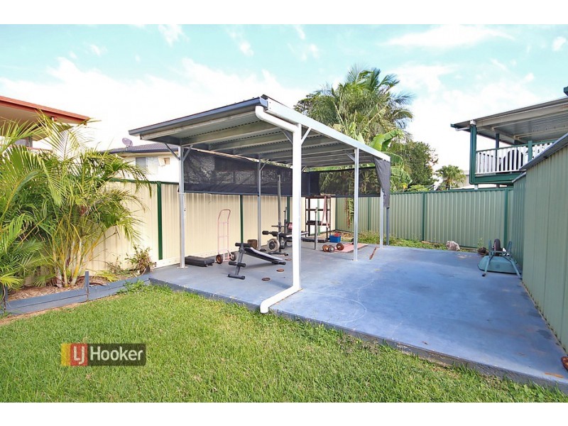 25 Arrakune Crescent, Kallangur QLD 4503