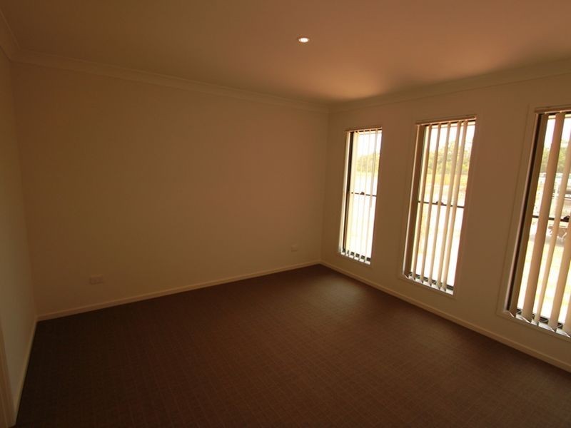 North Lakes QLD 4509