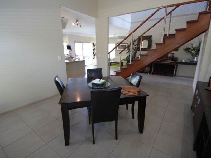 North Lakes QLD 4509