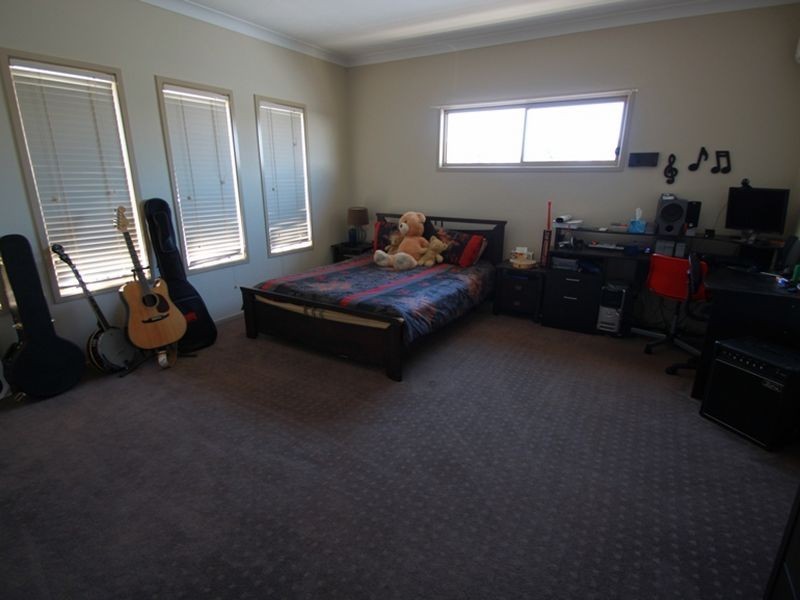 North Lakes QLD 4509