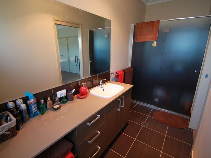 North Lakes QLD 4509