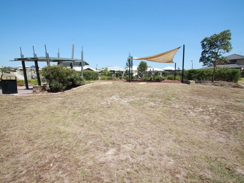 North Lakes QLD 4509