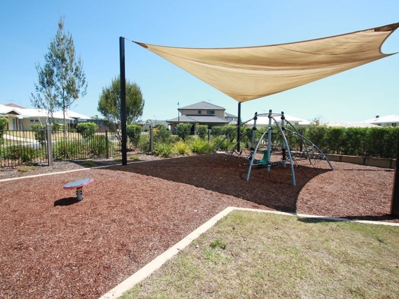 North Lakes QLD 4509