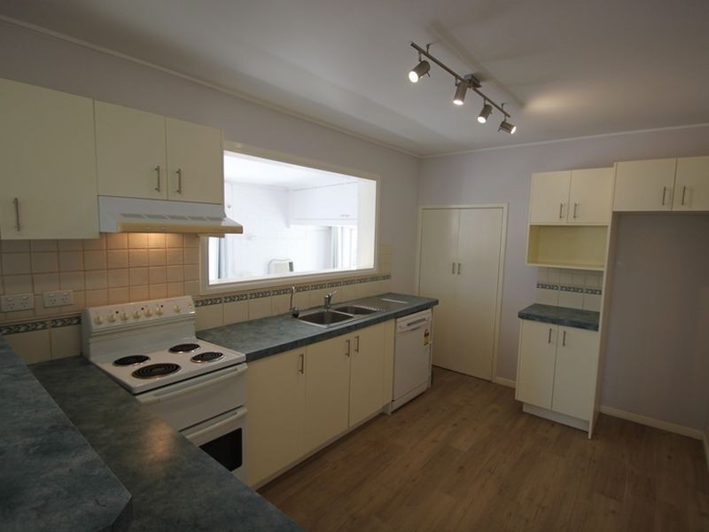 Kallangur QLD 4503
