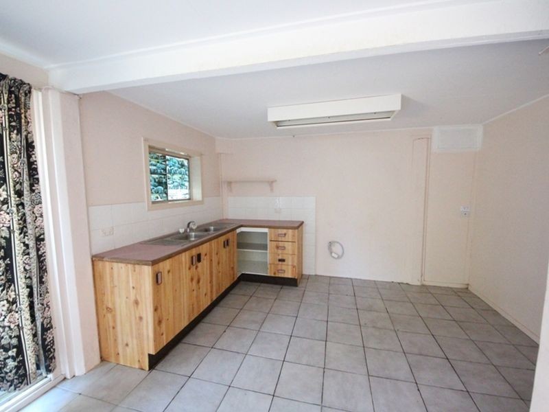 60 Somerset Street, Kallangur QLD 4503