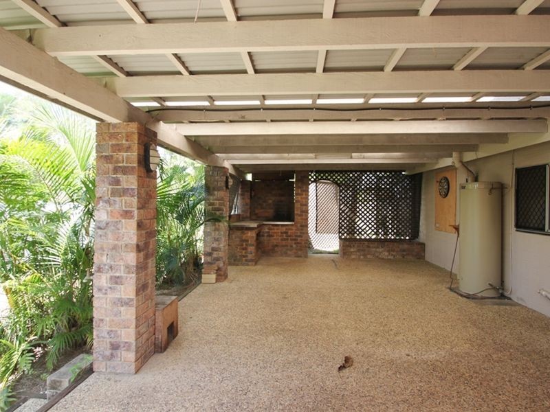 7 Leslie Street, Kallangur QLD 4503