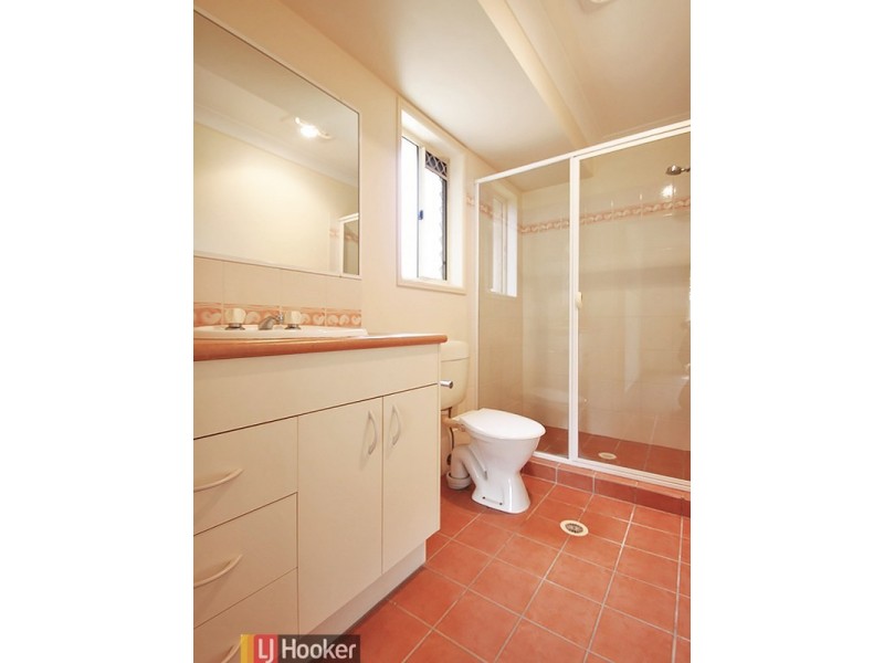 112 Sheaves Road, Kallangur QLD 4503