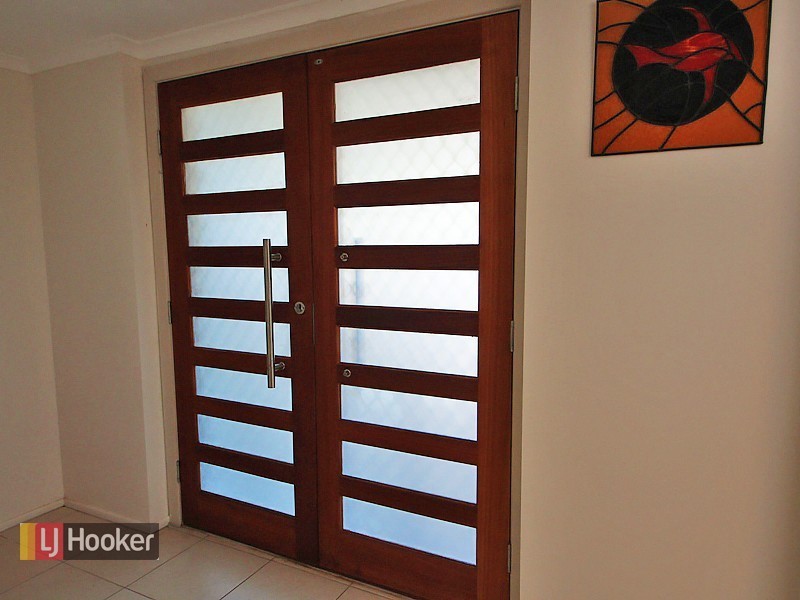 17 Purnell Street, Kallangur QLD 4503