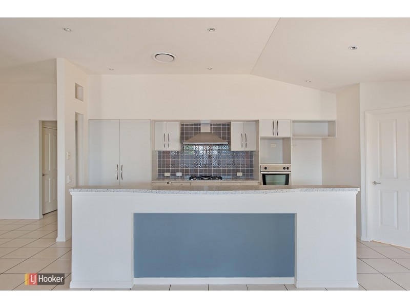 49 Kurrajong Drive, Warner QLD 4500