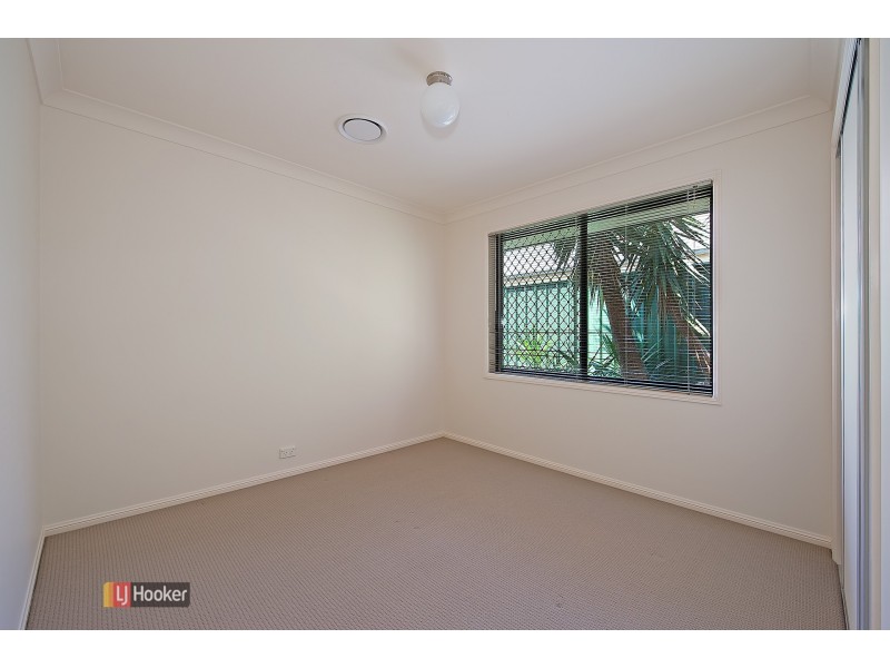 49 Kurrajong Drive, Warner QLD 4500