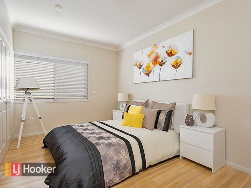 45 Castle Hill Drive, Murrumba Downs QLD 4503