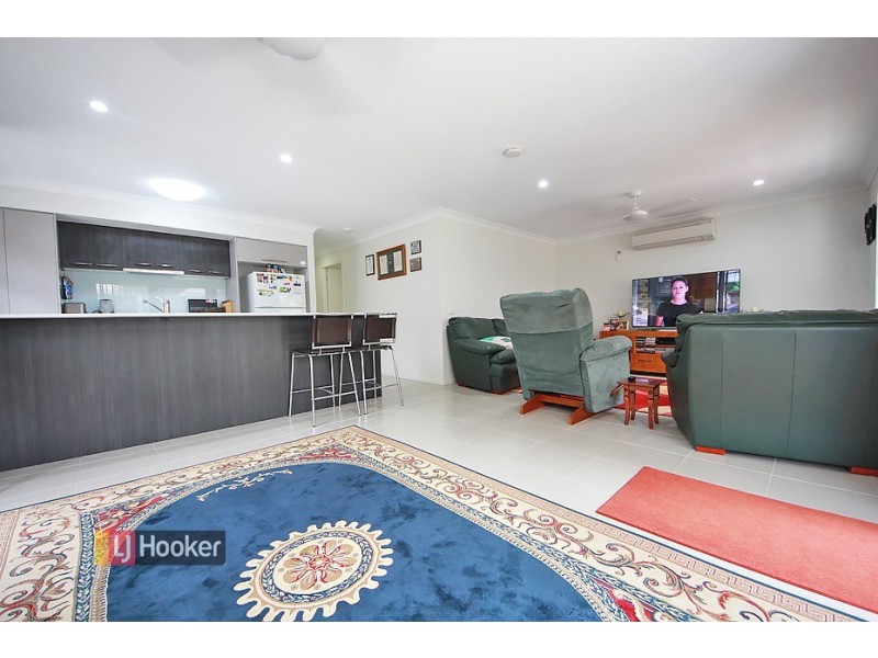 64 Olsen Circuit, Kallangur QLD 4503