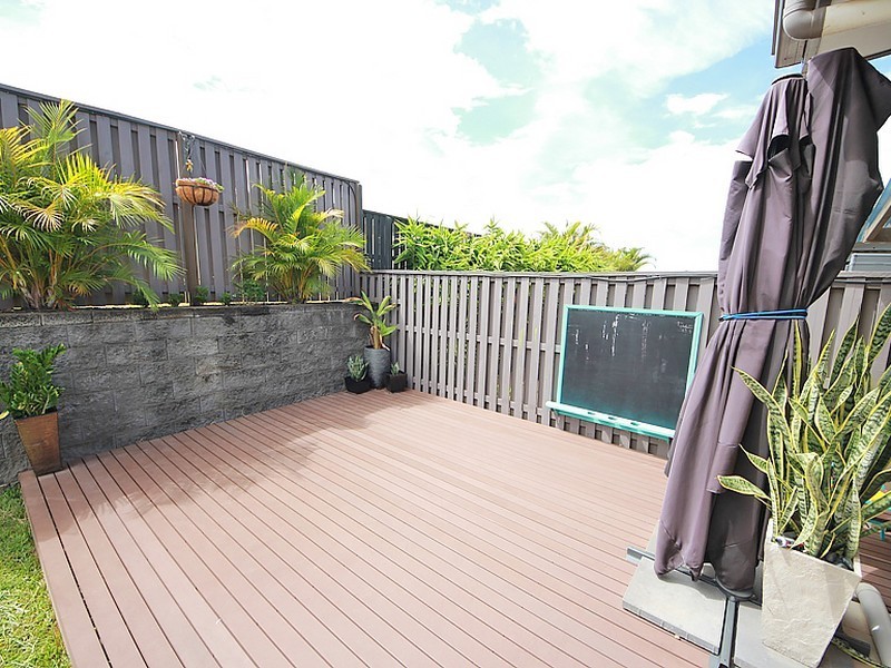 5 Beerwah Parade, Kallangur QLD 4503