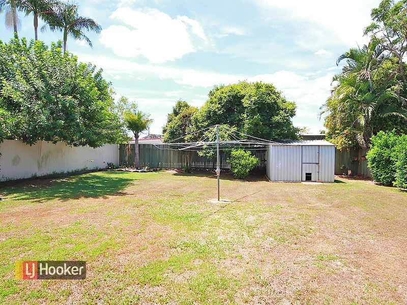 16 Ladybird Street, Kallangur QLD 4503
