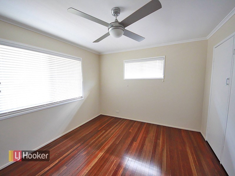 16 Ladybird Street, Kallangur QLD 4503