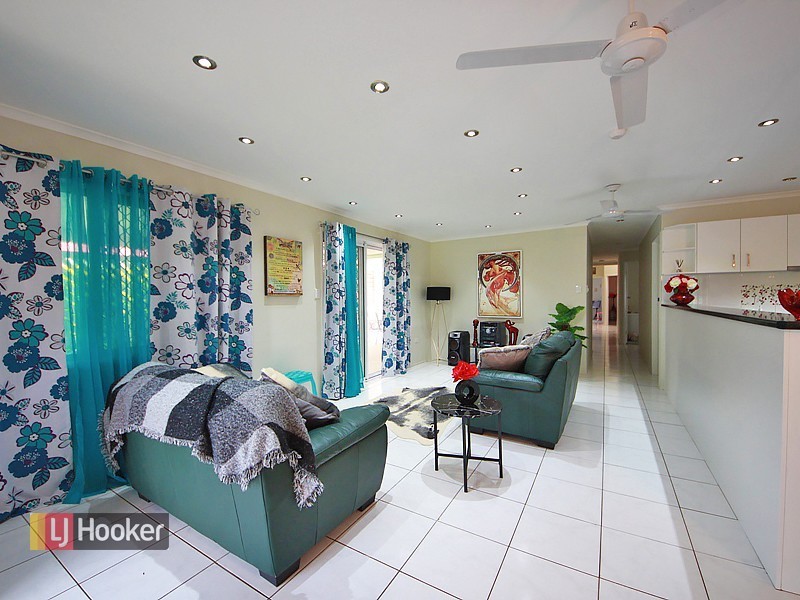 11 Andracia Street, Kallangur QLD 4503