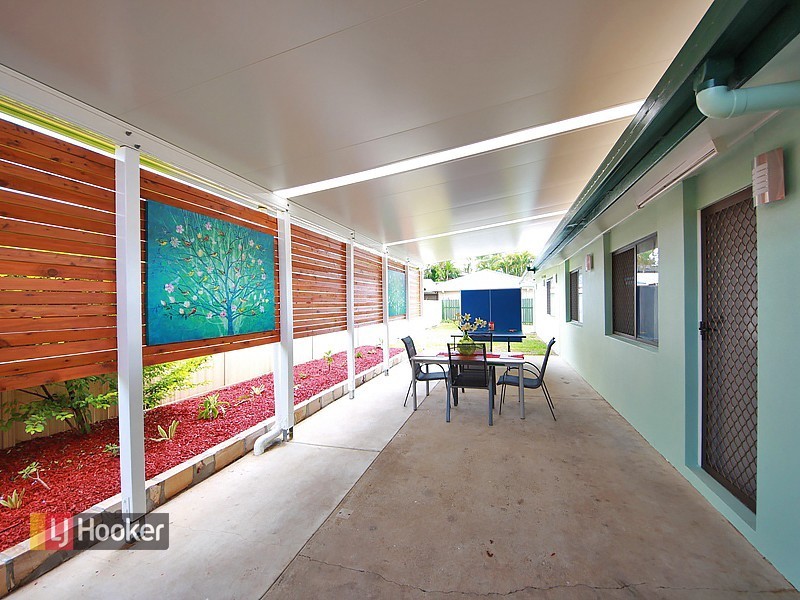 11 Andracia Street, Kallangur QLD 4503