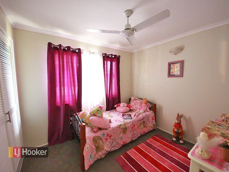 11 Andracia Street, Kallangur QLD 4503