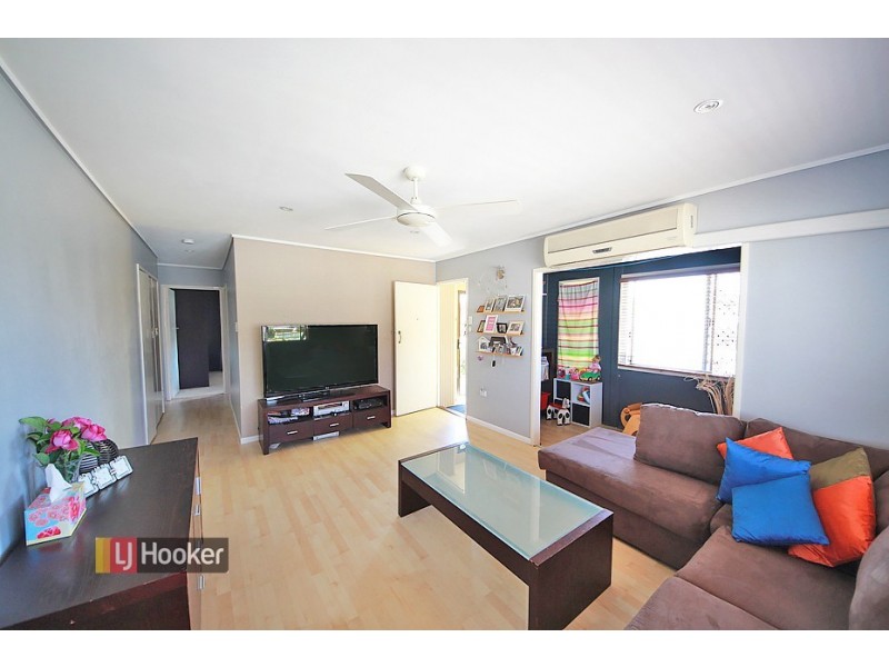 9 Baines Street, Kallangur QLD 4503