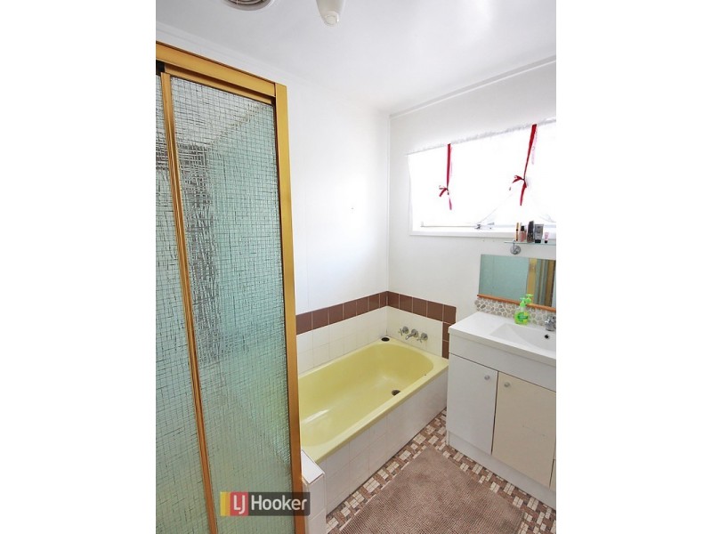 9 Baines Street, Kallangur QLD 4503