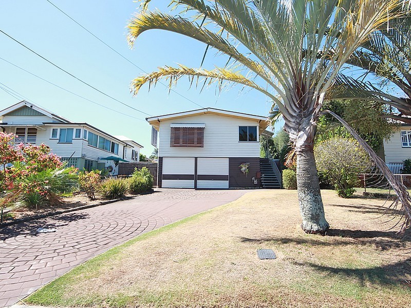 45 Connaught Street, Sandgate QLD 4017