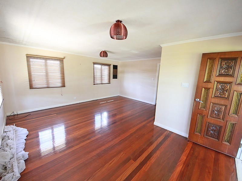 45 Connaught Street, Sandgate QLD 4017