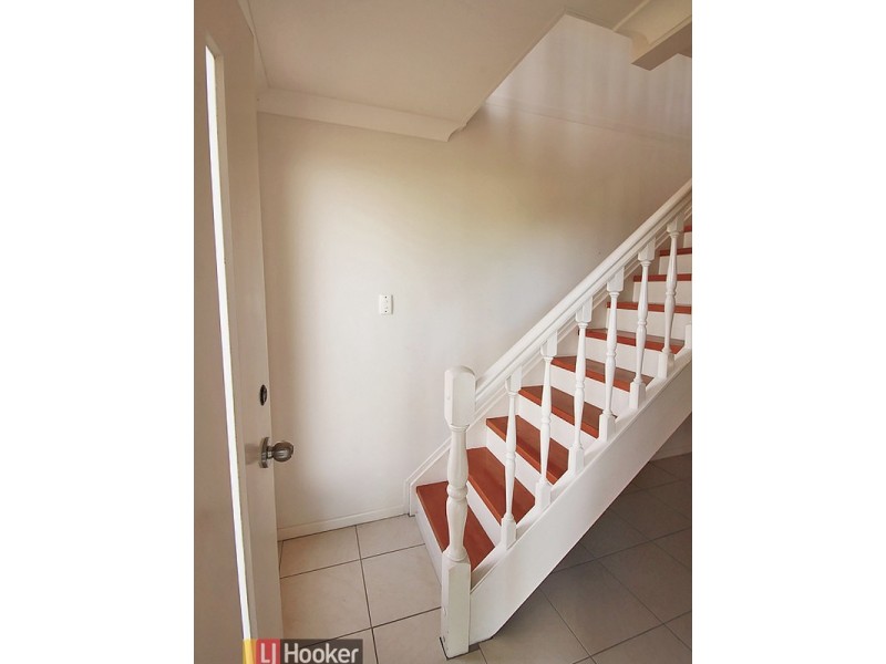 2 Valence Court, Petrie QLD 4502