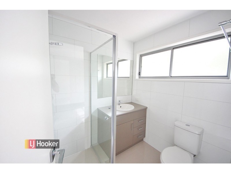 2/8 Sheehan Street, Kallangur QLD 4503