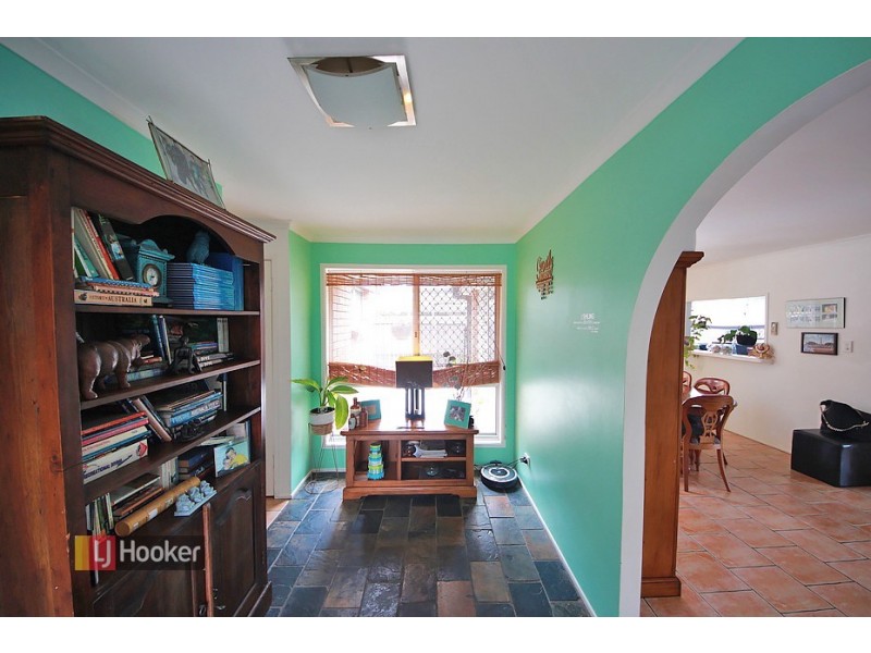 5 Olivia Drive, Kallangur QLD 4503