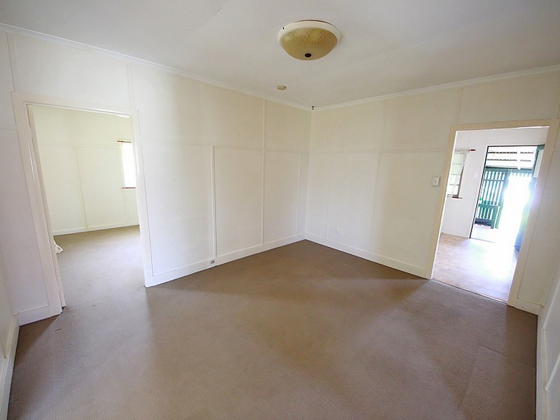 1201 Anzac Avenue, Kallangur QLD 4503