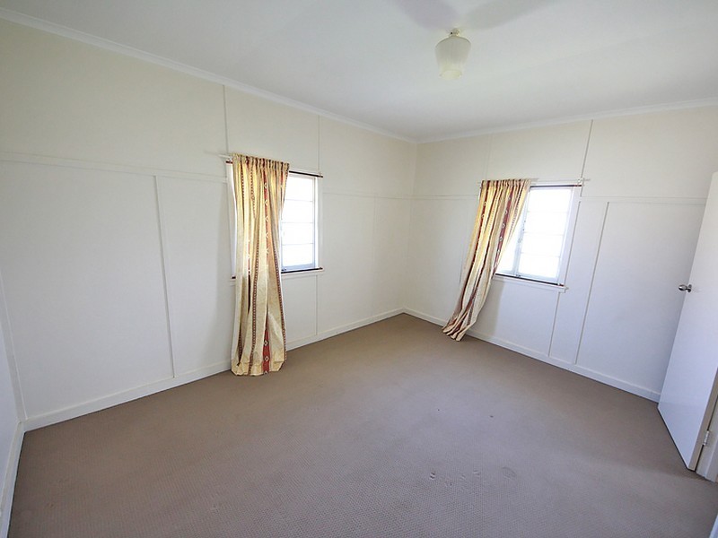 1201 Anzac Avenue, Kallangur QLD 4503