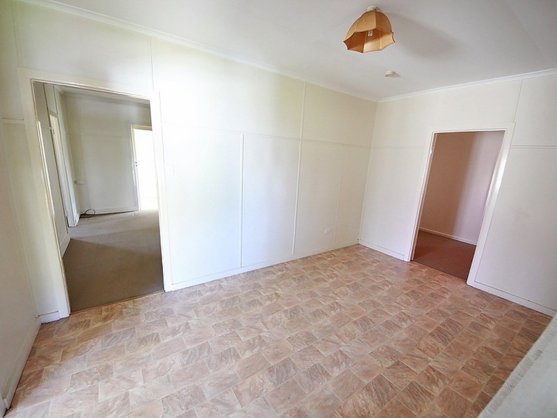 1201 Anzac Avenue, Kallangur QLD 4503