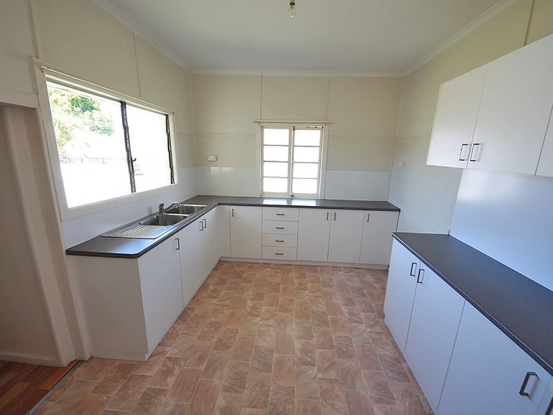 1201 Anzac Avenue, Kallangur QLD 4503