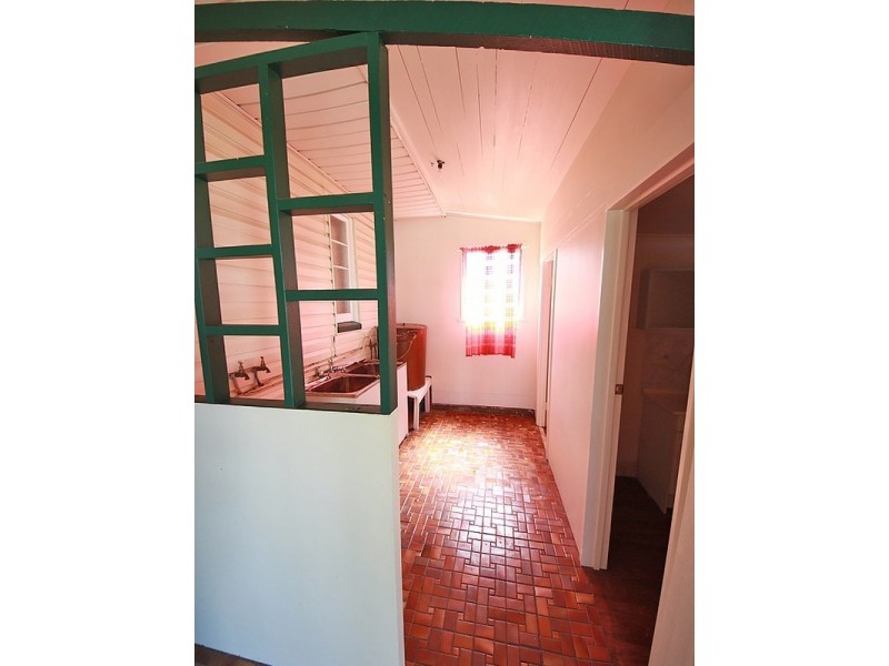 1201 Anzac Avenue, Kallangur QLD 4503