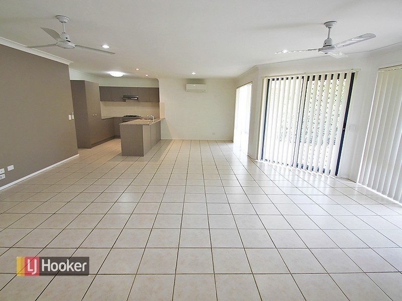 4 Melissa Circuit, Kallangur QLD 4503