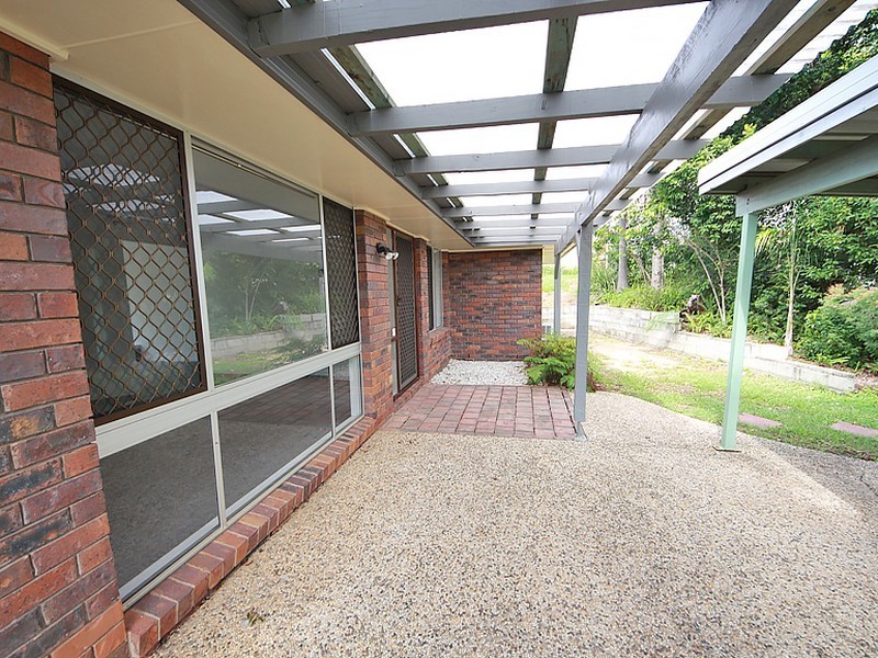 5 Janine Court, Kallangur QLD 4503