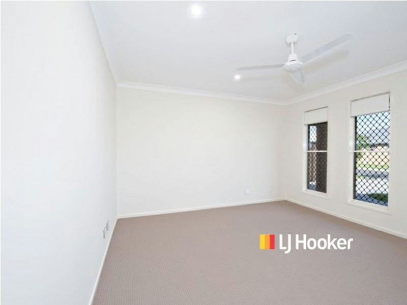 1/81 Braxlaw Crescent, Dakabin QLD 4503