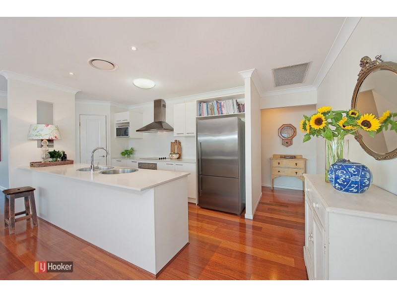 11 Waterway Crescent, Murrumba Downs QLD 4503