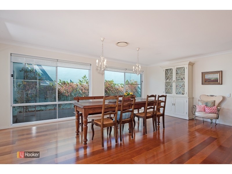 11 Waterway Crescent, Murrumba Downs QLD 4503
