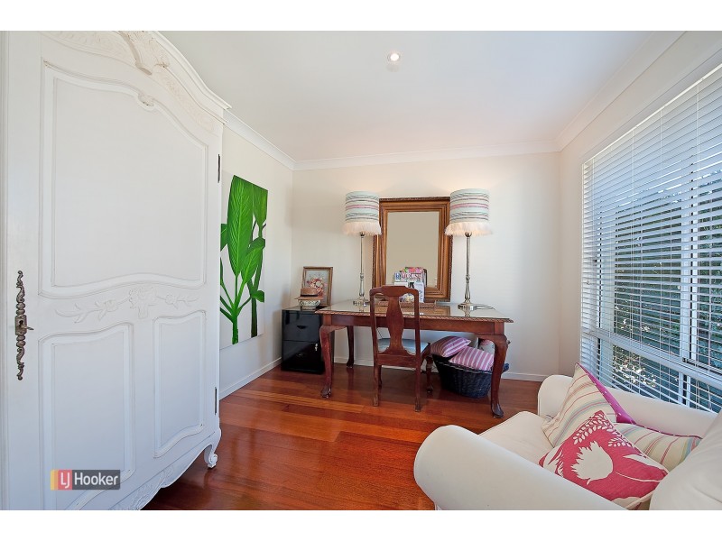 11 Waterway Crescent, Murrumba Downs QLD 4503