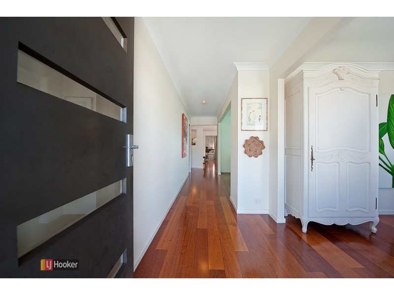 11 Waterway Crescent, Murrumba Downs QLD 4503