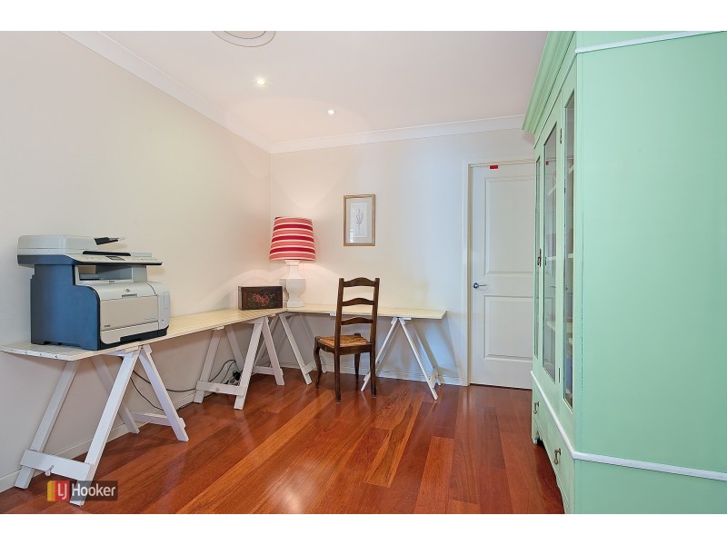 11 Waterway Crescent, Murrumba Downs QLD 4503