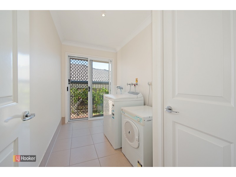 11 Waterway Crescent, Murrumba Downs QLD 4503