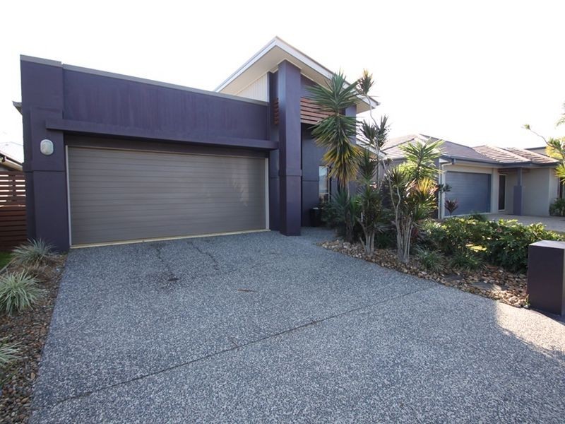 16 Birdwing Crescent, Kallangur QLD 4503