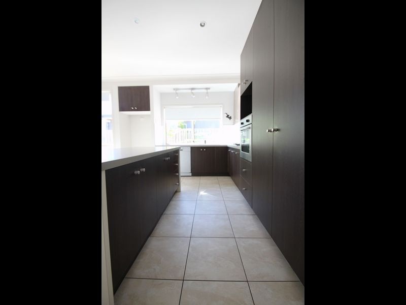 16 Birdwing Crescent, Kallangur QLD 4503