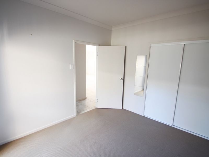 16 Birdwing Crescent, Kallangur QLD 4503